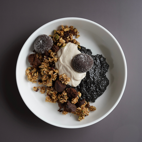 Cookies and Cream Chia Pudding